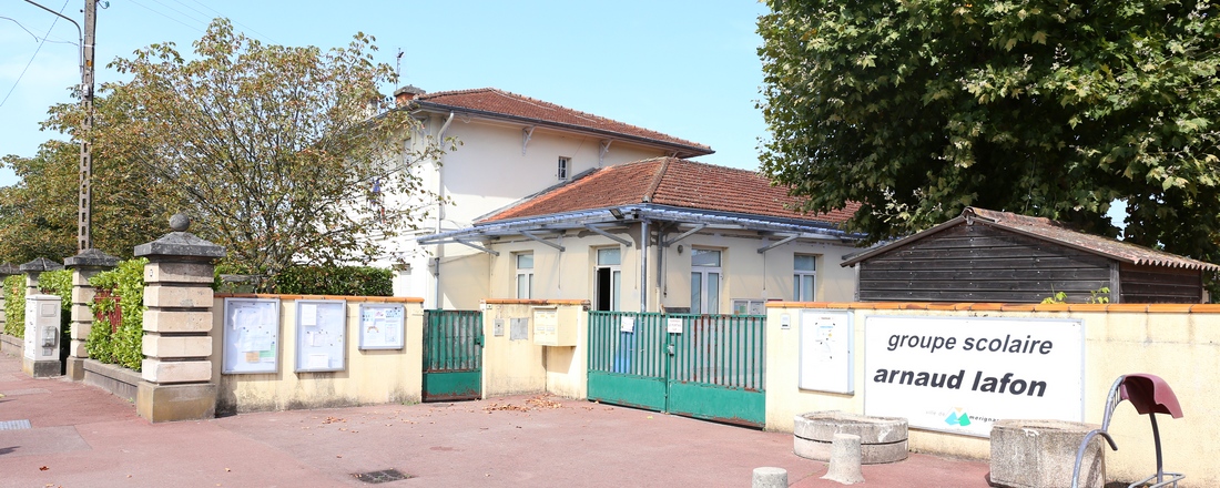 Entrée de l'école maternelle Arnaud Lafon