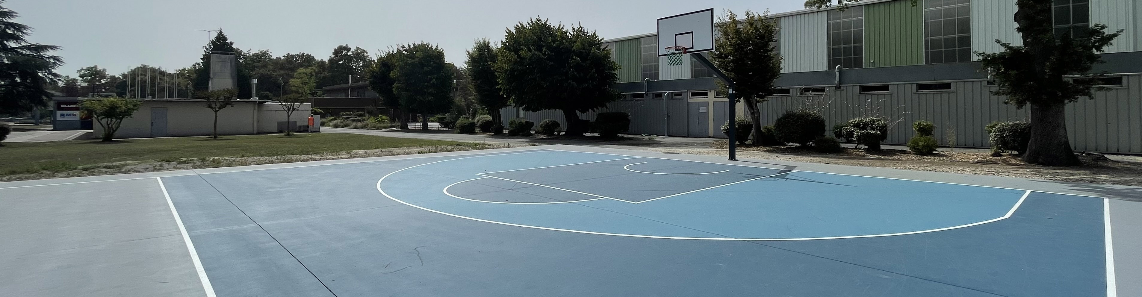 Terrain de basket Robert Brettes