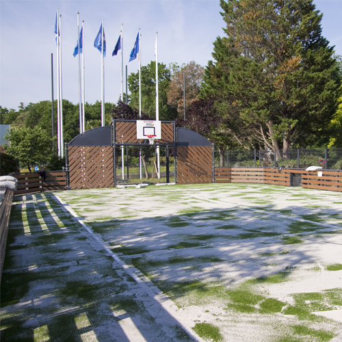 Un city-stade pour le centre-ville